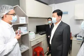 王小东深入南宁·中关村等园区企业调研 强调牢记习近平总书记殷切嘱托 抓创新强产业大力发展实体经济图片