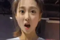 每日囧图0309！小姐姐的笑容逐渐消失图片