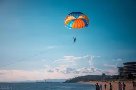 巽寮湾除了一类的海水及沙滩沙质外，有“天赐白沙堤”美誉图片