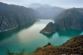 离兰州市最近，游人不多，却是兰州附近最好的旅游胜地图片