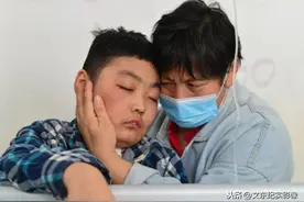 与病魔抗争，一场马拉松，跑了10年后还需要换肺图片