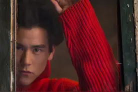 彭于晏杂志大片曝光，大背头港风十足，男性魅力十足图片