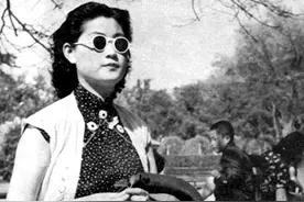民国时尚美女，风情万种，凹凸有致图片