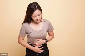 这个便宜老药，能治便秘，但怎么使用很多人羞于开口问，听药师说图片