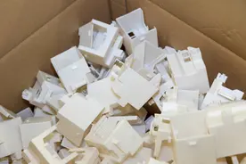 忍痛拒绝每个月5万元的订单，还能给注塑加工厂留条活路吗图片
