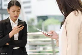 小说：大学生退伍复学，参加军训，看着比自己还标准的军姿...图片