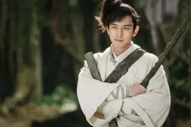 小说：外门弟子遇上废材师兄，领悟天雷神通，从此走向巅峰人生图片