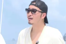 娱乐圈里的3对明星母子 绝对想不到沙溢的母亲是她！视频封面