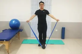 肩胛骨稳定性训练（二）激活前锯肌视频封面