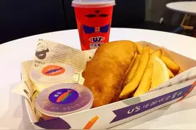 暗黑料理英国国菜炸鱼薯条杀到厦门中华城，还有好吃的牛肉汉堡！图片