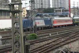 成昆铁路，K113次成都开往昆明成都站发车视频封面
