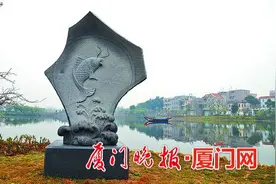 跟纸艺大师体验造纸艺术 赏渔港风光品味海鲜美食图片