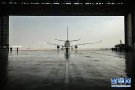 空客最新远程宽体飞机A350在京展示图片