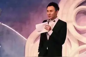 浙江土豪婚礼：上海台主持人朱桢主持 来宾送金块图片