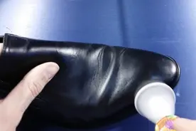 DIY:新一代电动擦鞋器，让您的鞋子光亮如新！视频封面