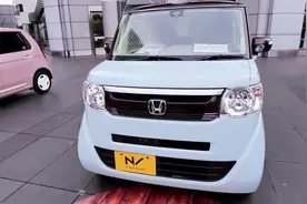 适合女生的精品小车，18款本田N-BOX到店，0.6L配自动挡仅售5万起视频封面