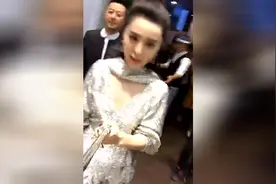 范冰冰、李晨、冯小刚、周涛、大兵刷爆头条圈视频封面