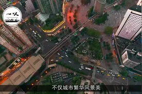 重庆的道路交通到底有多恐怖高德地图：前方重庆，导航结束！视频封面