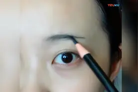 眉毛修坏了教你这样补救-_闺蜜还以为你纹了呢！视频封面