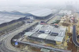 长沙火车南站东广场基本建成 将提供大型停车场和休闲广场图片