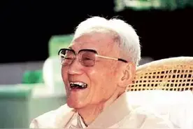 人最怕的不是掉进深渊，而是……图片