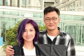 杨千嬅曝余文乐常讲黄色笑话 不敢让儿子探班图片