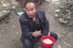 60多岁的农村光棍，说出了他一生没成家的真实愿因，他还能找到吗视频封面