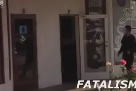 美国华人恶搞，路人都吓跑了视频封面