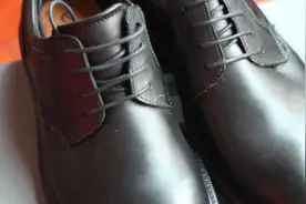 低调舒适的正装鞋——ecco 爱步 Atlanta Lace-Up 男款正装系带皮鞋图片