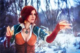 CDPR官方分享！《巫师3》白狼情人特莉丝Cosplay欣赏图片