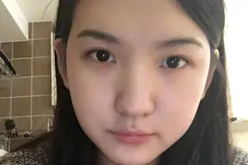 教大家画一枚超自然的烟熏妆图片
