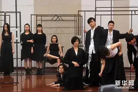 演出海报｜孟京辉把汤显祖的《临川四梦》排成了话剧图片