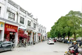 走进占鳌巷看“创城”:小巷幽深 独占鳌头图片