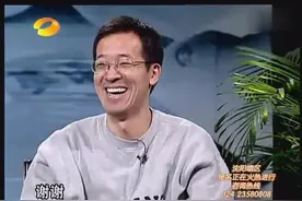 光棍老师用心良苦，终于追到了校花，并将她娶回家做老婆视频封面