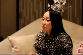 独家专访萨顶顶！"爱嗑瓜子的猫”谈节奏对歌曲很重要！视频封面