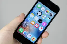 几年前的iPhone5s还能用吗？简单对比iPhoneSE视频封面