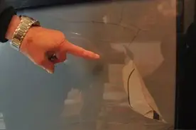 电视突然“炸”了！自贡老汉非要找出原因，竟不是为了追责和索赔……图片