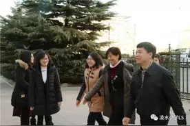 教育｜朱显成到凌水小学调研图片