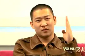 曹云金哭了！回忆起德云社的十年，想到了这辈子都忘不了的一些事视频封面