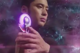 《奥特曼》这奥特曼变身台词跟别的奥特曼一模一样，真是太大胆了