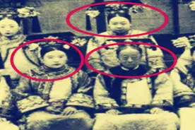 为什么我们所见到的皇室照片中，妃子们大多都长的歪瓜裂枣？视频封面