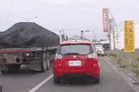 女人开车就是搞笑？我不服图片