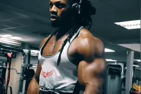 Ulisses Jr 肌肉男乌利塞斯2017最新练背健身视频视频封面