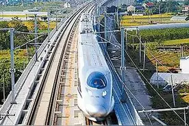 西渝高铁2小时的消息里除了吃还隐藏了哪些西安将会发生的大事？图片