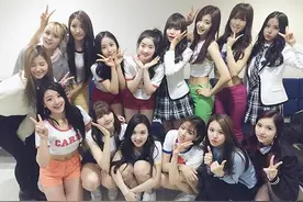 视频：少女时代Gee被GFriend和Twice表演别样效果图片