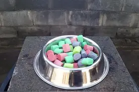 泡泡糖居然还能这样玩，看到最后的结果让人惊讶！图片