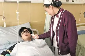 薛之谦一年狂接36档节目 “综艺咖”要红更要命图片