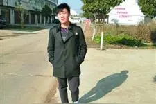 武汉大一学生寒假体验徒步回家，65公里路程历时26小时图片
