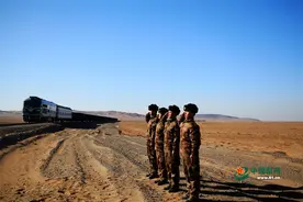 全国唯一军管铁路路过站名亮了图片