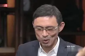 马家辉第一次出门旅行：上飞机时，是个男孩，回来时，是个男人！视频封面